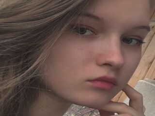 free sexcam InocenciaFarrare