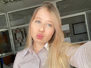 camgirl playing with sextoy JeanaHymas