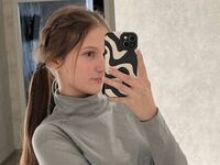 hot cam girl masturbating with vibrator JeneLampiasi