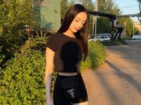 hot sex cam KamilaBomfrord