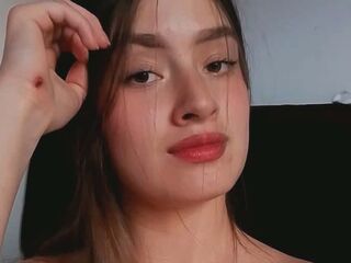 Kinky webcam KendalCortes