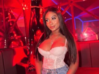 hot naked camgirl KilraFontana