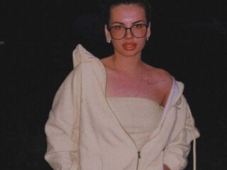 cam girl showing tits KimbraHammon