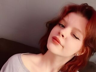naked cam girl masturbating with dildo KiraCurt