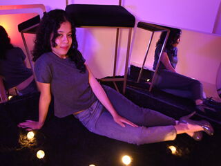 hardcore web cam KyaraLux