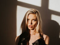 girl cam naked LanaSharapova
