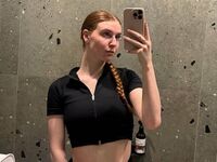 live cam show LessieNunz