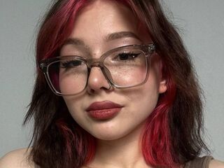 free nude webcam LessyGrayce