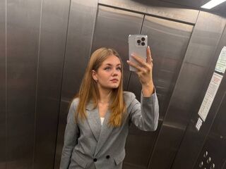 chat room livesex LizzieIacovino