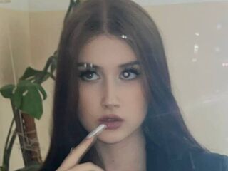 naked camgirl picture LovellaWalwyn