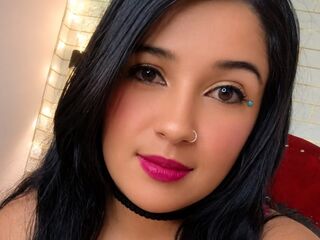 camwhore nude LuxyMia
