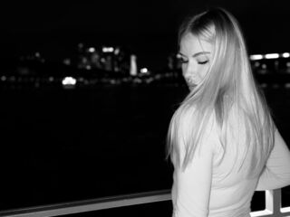 free nude webcam MariBrandel
