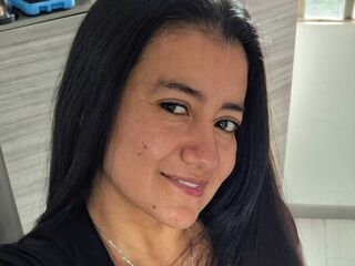 naked webcam girl picture MariaThomp