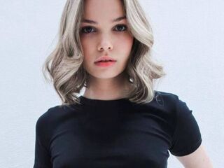 chatroom webcam pic MarielMessina