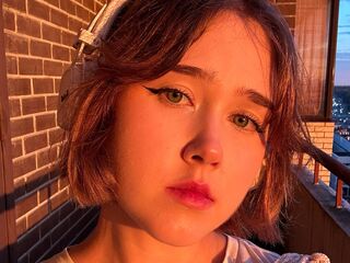 free pussy webcam MarilynSwinerton