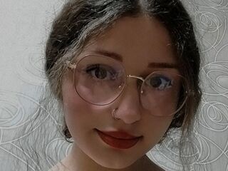 camslut showing pussy MegganKerney