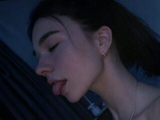 adult cam show MelbaStraub