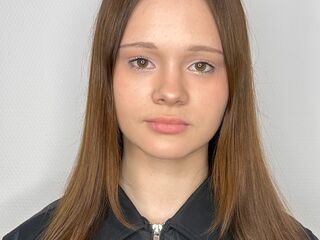 camslut naked NaidaBrayton