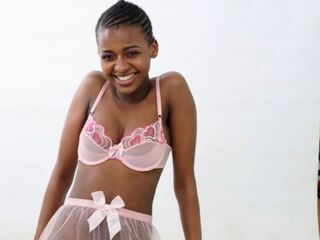 chat room webcam NaomiBrookes