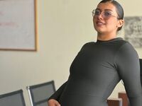 cam girl showing tits PauVega