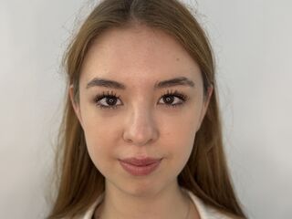 naked girl with webcam masturbating with vibrator PaulettaRerucha