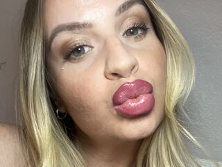 webcamgirl sex chat PeachyyBunnyy
