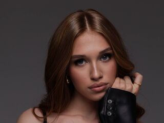 camslut masturbating RanaeEtherington