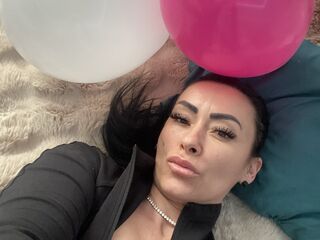 shaved pussy webcam Reeyna