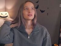 naked cam girl RessieKaua