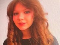 topless cam girl RosieWalmont
