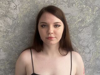 camgirl masturbating with sextoy SamantaGlow