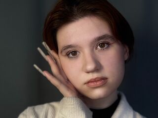 nude webcam girl SantanaJohanek