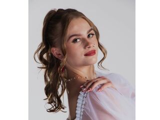 hot sex webcam SharriLangolf