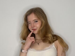cam slut chat room SheridanHourani