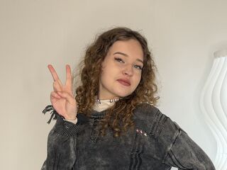 naked girl with cam masturbating SherikaMantony
