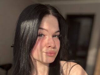 chatroom webcam picture ShonaMellerson