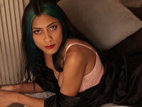 camslut showing tits ValeryMollina