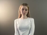 camwhore masturbating with vibrator WanVondracek