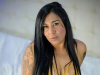 fingering webcam girl XiomaraCasidy